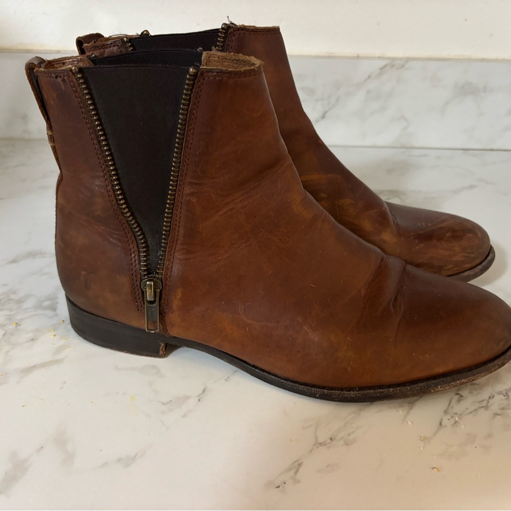 Frye Chestnut Leather Ankle Booties